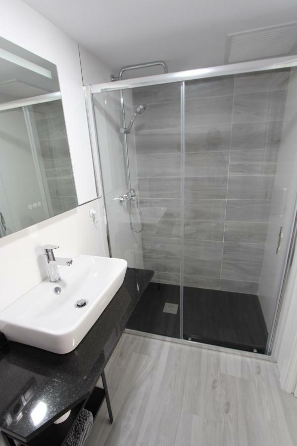Apartamento 2 Gran8内尔哈 外观 照片
